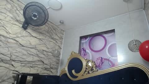 Snapshot of kimberly_candy77 chatting on 11/08/25, 07:23 kimberly online show from 11/08/25, 07:23