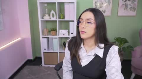 Kimberly 1200-1900 GMT-5 online show from 07/31/26, 08:41