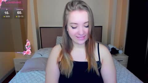 Snapshot of kimberly_mm chatting on 02/11/26, 04:39 kimberly_mm online show from 02/11/26, 04:39