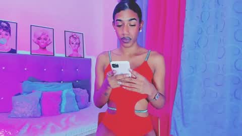 Your Queen KIM online show from 01/06/25, 12:37