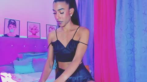 Your Queen KIM online show from 01/08/25, 12:06