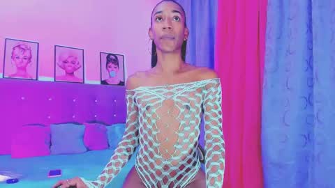 Your Queen KIM online show from 02/14/25, 02:50