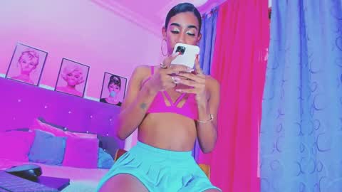 Your Queen KIM online show from 02/16/25, 04:10