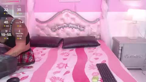         online show from 06/11/26, 08:18