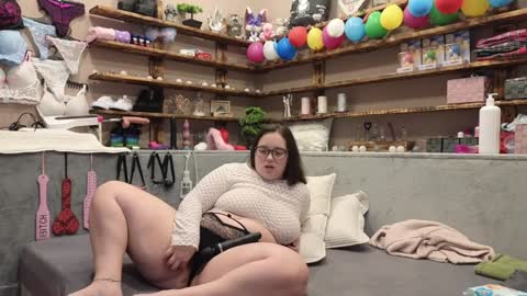 kimberlycaprice online show from 02/06/25, 04:25