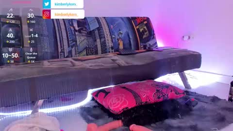 Kimberly online show from 10/16/25, 10:27