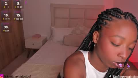 Snapshot of kimberlylenox chatting on 11/14/25, 10:07 Queen Kim online show from 11/14/25, 10:07