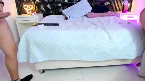 Kimberly Loren online show from 09/20/25, 01:34