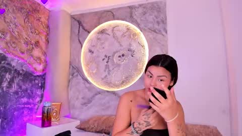 Kimberly Loren online show from 12/14/25, 09:19