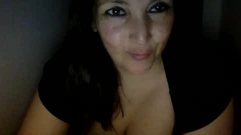 Snapshot of kimberlylynn chatting on 01/27/25, 10:38 KimberlyLynn online show from 01/27/25, 10:38