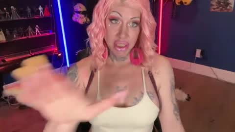 Snapshot of kimberlynnhaven chatting on 12/29/24, 08:00 Kimber Haven online show from 12/29/24, 08:00