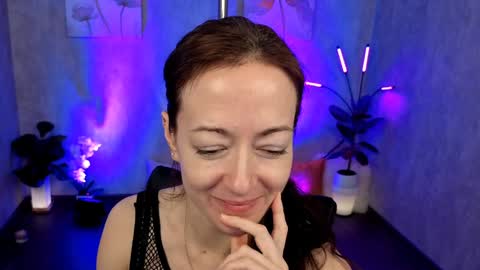 Snapshot of kimberlyray777 chatting on 01/11/25, 04:25 Kimberly online show from 01/11/25, 04:25