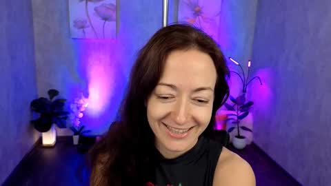 Snapshot of kimberlyray777 chatting on 03/02/25, 01:49 Kimberly online show from 03/02/25, 01:49
