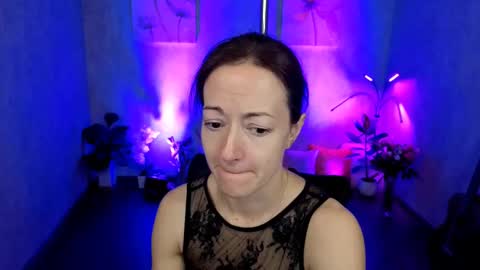 Snapshot of kimberlyray777 chatting on 03/09/25, 04:33 Kimberly online show from 03/09/25, 04:33