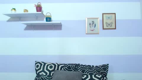 Kim  online show from 01/26/25, 03:36