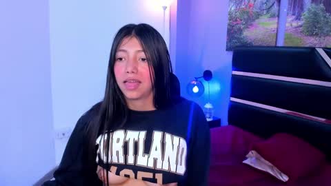 Kimberly Villalobos online show from 02/13/25, 04:07