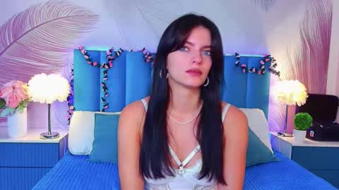 Kim online show from 10/04/25, 06:22