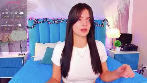 Kim online show from 10/17/25, 07:22