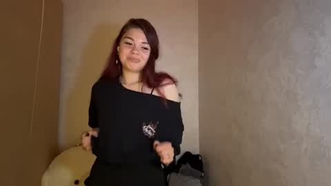 Bella online show from 06/14/26, 07:05