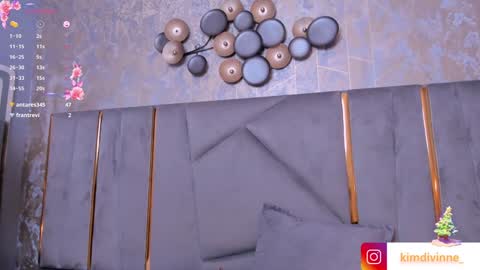  KIM  online show from 12/11/24, 05:43