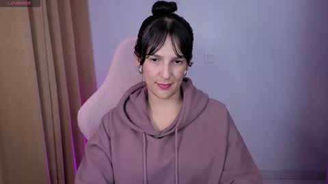 Snapshot of kimflexible_ chatting on 10/09/25, 05:16 Kim 3 online show from 10/09/25, 05:16