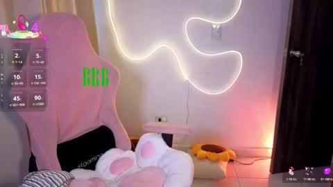 Kim 3 online show from 05/20/26, 11:05