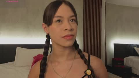 kimhilton online show from 05/23/26, 04:18