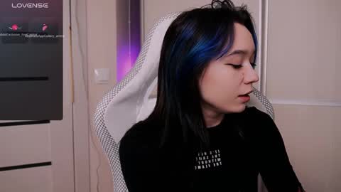 Kimiko online show from 05/01/26, 04:44