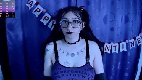   online show from 02/11/25, 07:16