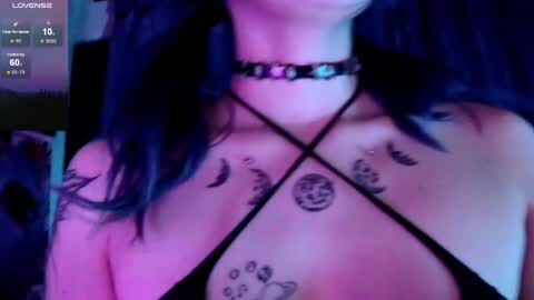   online show from 09/09/25, 02:05