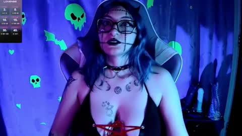   online show from 12/02/25, 02:12