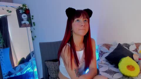 Snapshot of kimmcarter chatting on 11/12/25, 08:52 Kimm online show from 11/12/25, 08:52