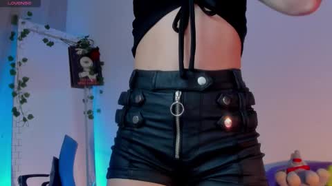 Snapshot of kimmcarter chatting on 11/30/25, 02:04 Kimm online show from 11/30/25, 02:04