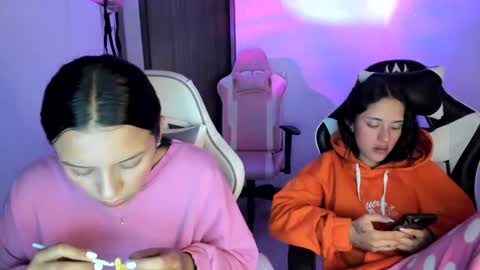 kimmi online show from 10/01/25, 11:22