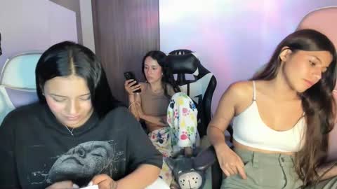 kimmi online show from 10/03/25, 11:35