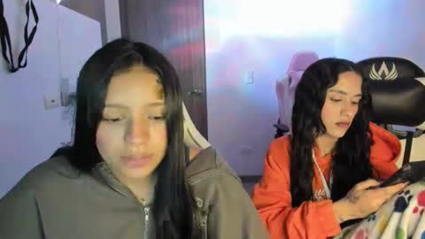 kimmi online show from 12/03/25, 11:25