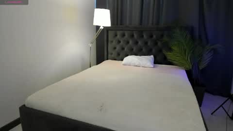 kimmi_meller online show from 06/01/26, 04:14