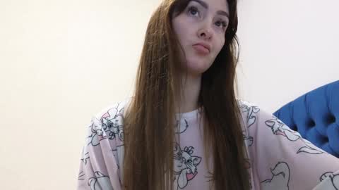 Snapshot of kimmie_ chatting on 11/08/25, 08:29 Kimmie online show from 11/08/25, 08:29