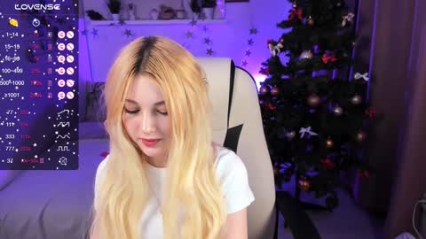 Your Kimmie  follow me  online show from 12/19/24, 04:57