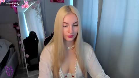 kimmy1_powell online show from 06/16/26, 03:42