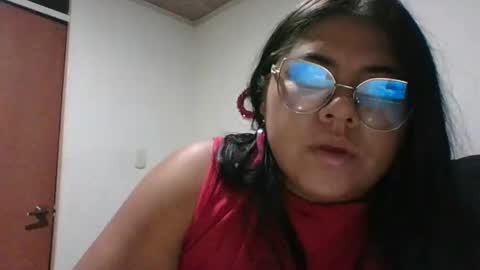 Kimmy online show from 01/26/25, 01:41