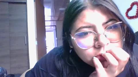 Kimmy online show from 02/14/25, 05:57