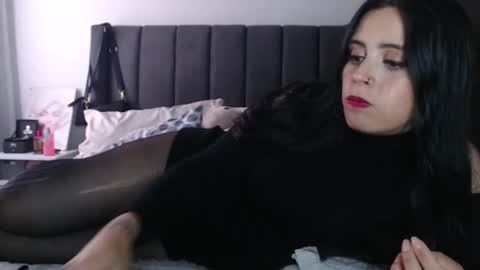 Snapshot of kimmy_one_ chatting on 03/05/25, 06:01 kelly online show from 03/05/25, 06:01