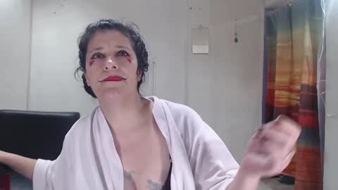 Kimmy online show from 10/13/25, 06:52