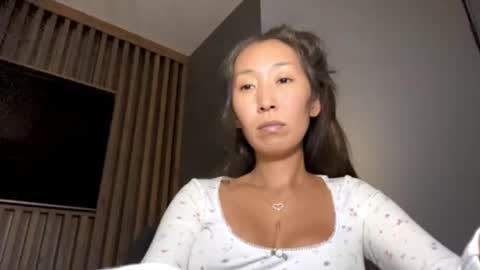 Kimmy online show from 09/19/25, 08:20