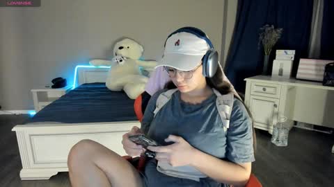 Kimmy online show from 12/04/24, 12:03