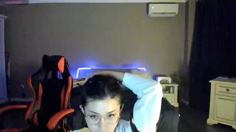 Kimmy online show from 12/09/24, 09:37
