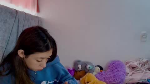 kimm online show from 10/21/25, 03:57