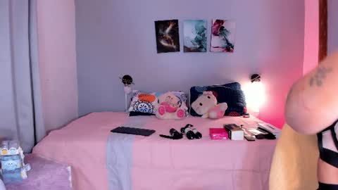 Kim online show from 07/22/26, 02:58