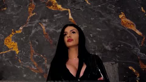 Kim Wilmes online show from 12/19/24, 05:50